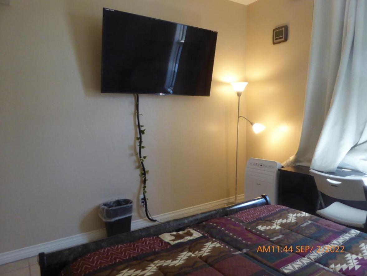 Mansion On The Hill Let 4 Rooms, 5Th Cost Extra Sage 外观 照片